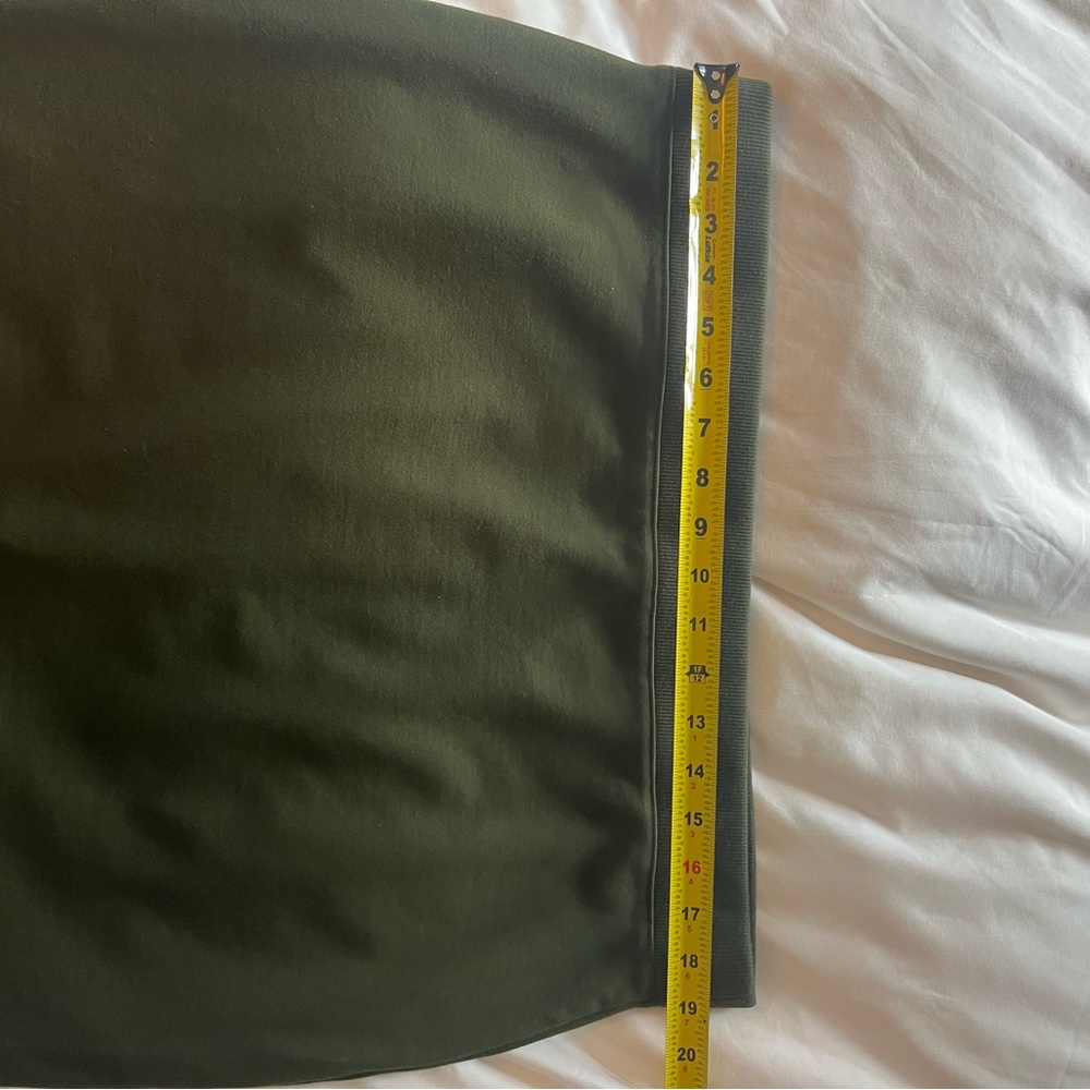 Banana Republic Olive Green Pencil Skirt - Picture 3 of 7